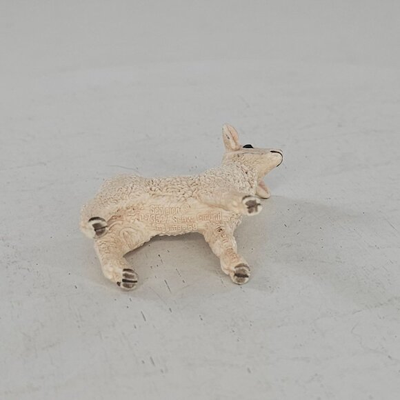 Schleich Lamb 17069 Cream Color Baby Sheep Farm Animal - Picture 5 of 9